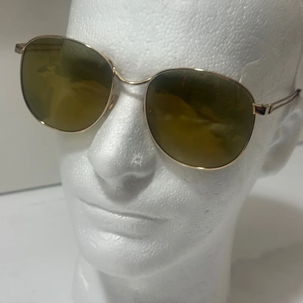 Givenchy Oval Aviator Stylish Aviator Sunglasses with Green Lenses unisex